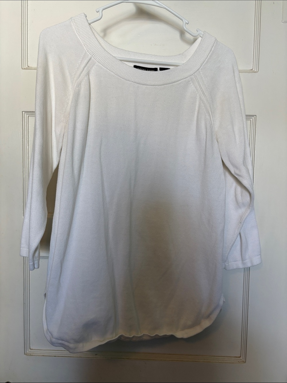 Jeanne Pierre White Women's 3/4 Sleeve Sweater Size M